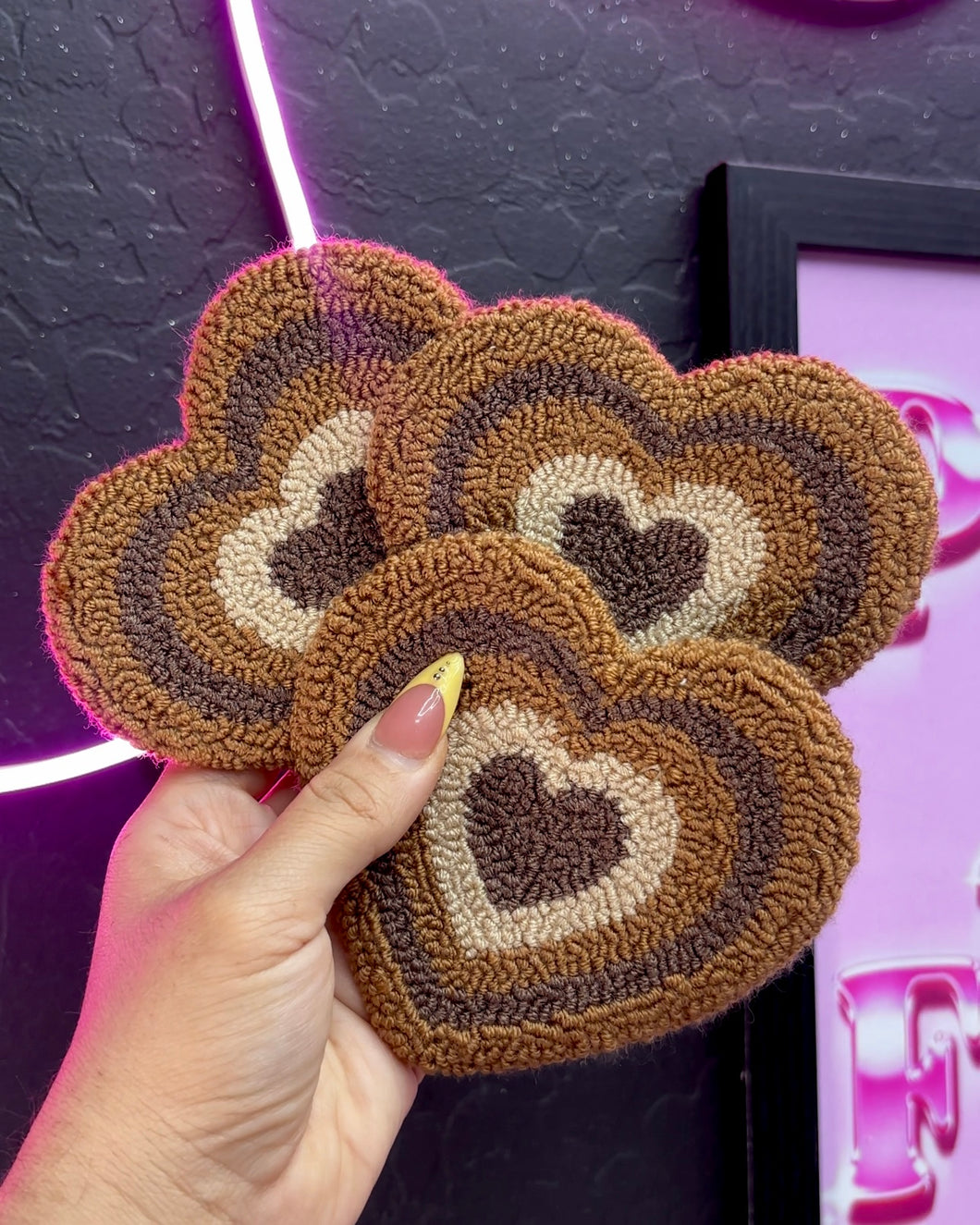 Brown Heart Rug Coaster – Shescraftyaf