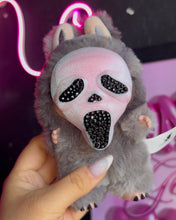 Load image into Gallery viewer, Bubu Ghostface Mask
