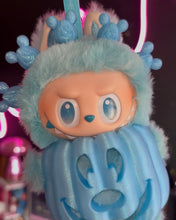 Load image into Gallery viewer, Bubu Pumpkin Crown
