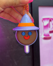 Load image into Gallery viewer, Spooky Payasito Clicky
